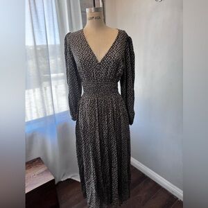 GAP Factory Black and White Bishop Sleeve V-Neck Gown​